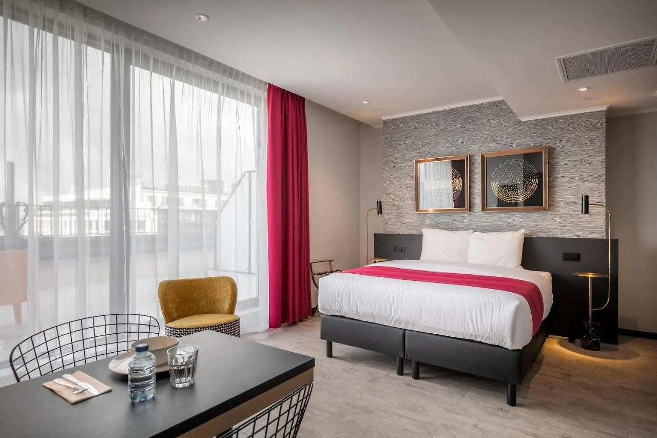 Amory Hotel By Hyllit Anvers