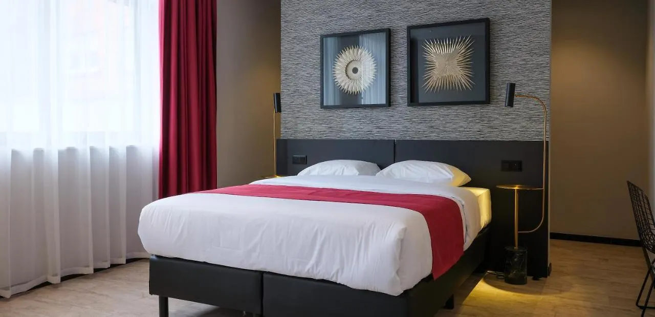 Amory Hotel By Hyllit Anvers